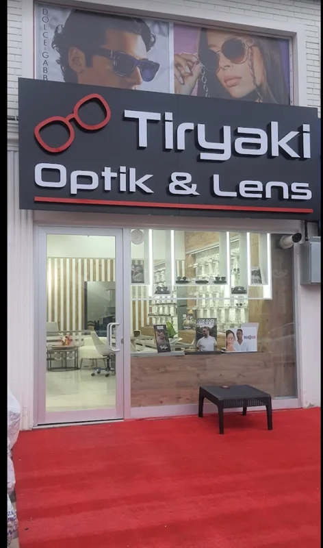 Tiryaki Optik & Lens